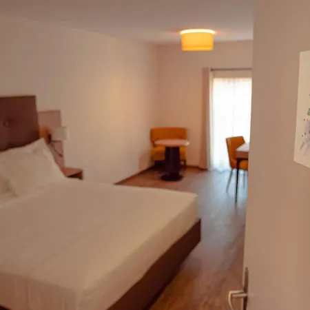 Le Relais