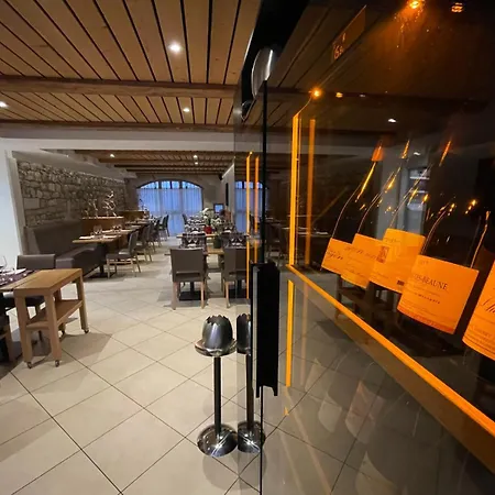 Le Relais Отель *